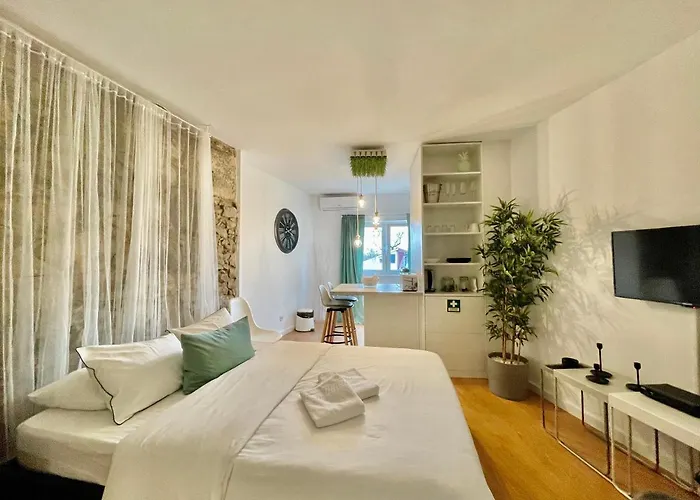 Daire Historic Center • Collection By Perpetual Relax Braga